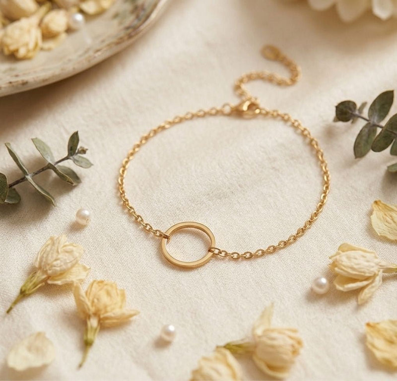 Gold circle bracelet - Opalea Jewelry