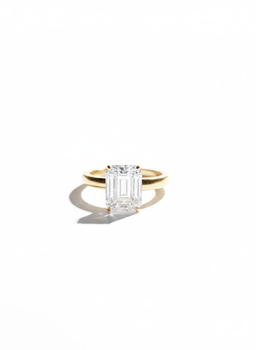 White zircon ring - Opalea Jewelry